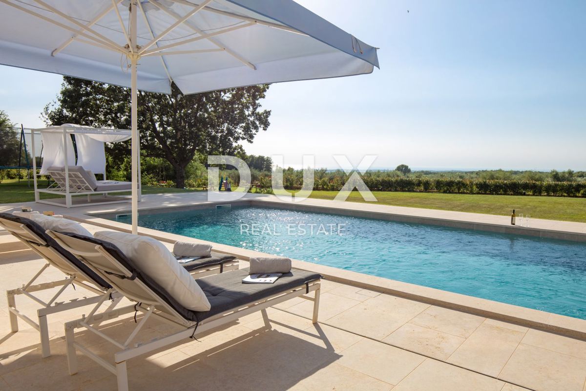 ISTRA, POREČ - Luksuzna vila - ekskluzivna lokacija, neoviran pogled na morje 