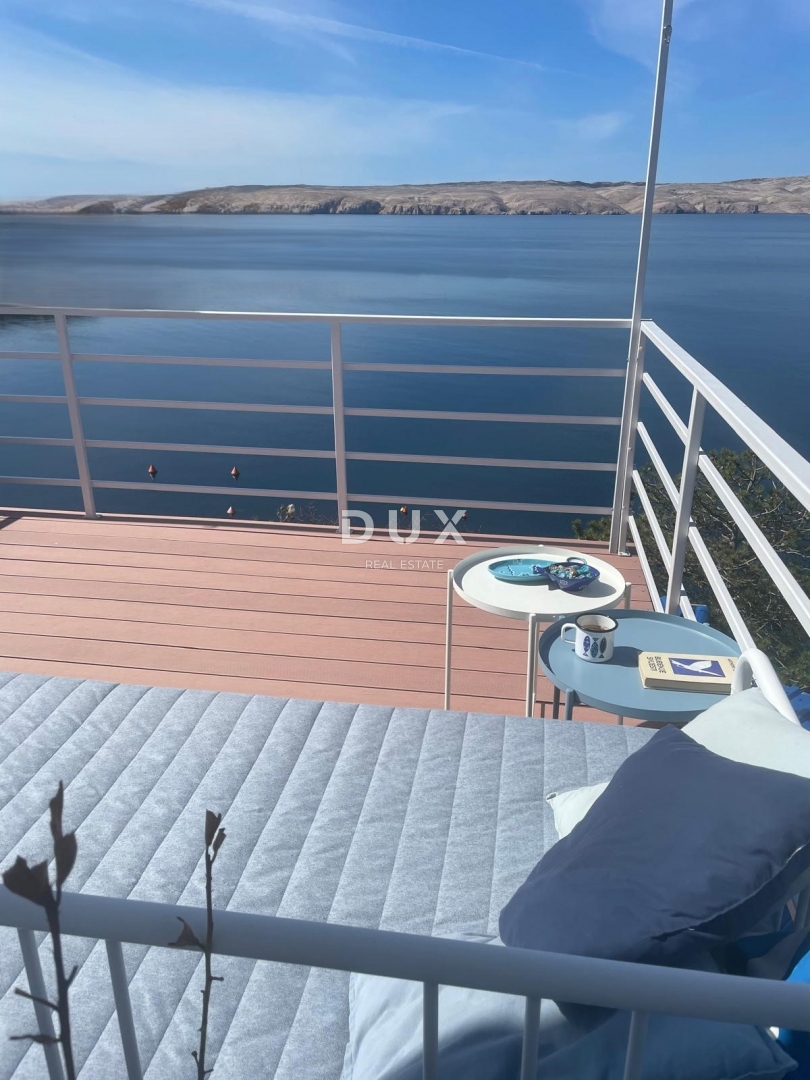 SENJ, OKOLICA – apartma v prvi vrsti ob morju