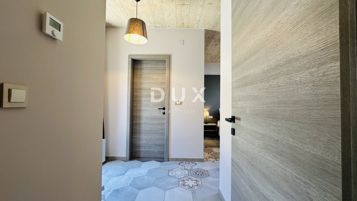 Hiša Poljane, Opatija - Okolica, 250m2