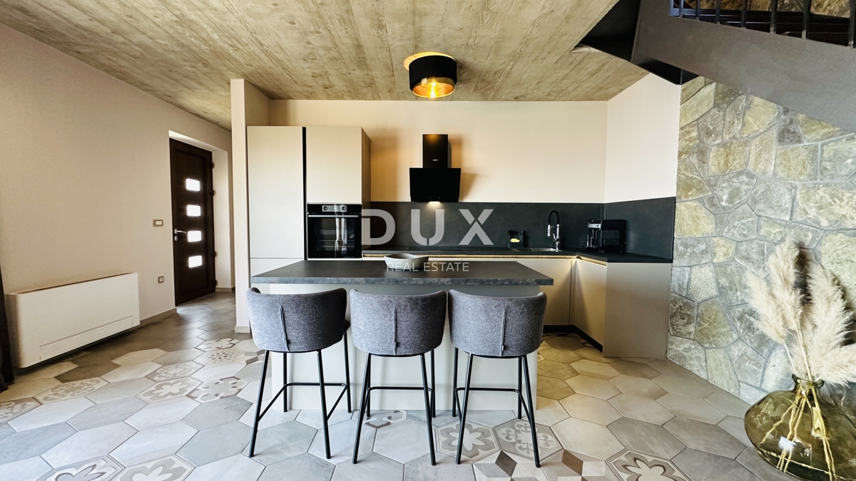 Hiša Poljane, Opatija - Okolica, 250m2