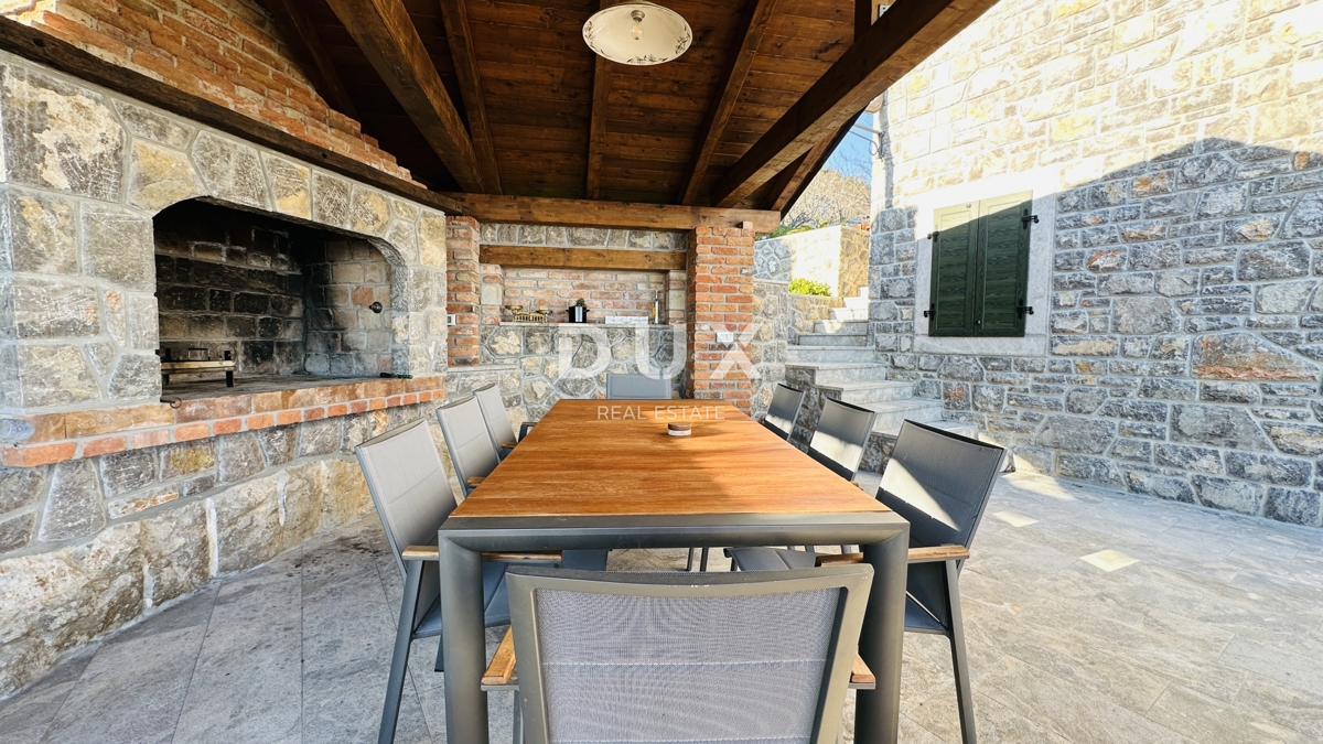 Hiša Poljane, Opatija - Okolica, 250m2