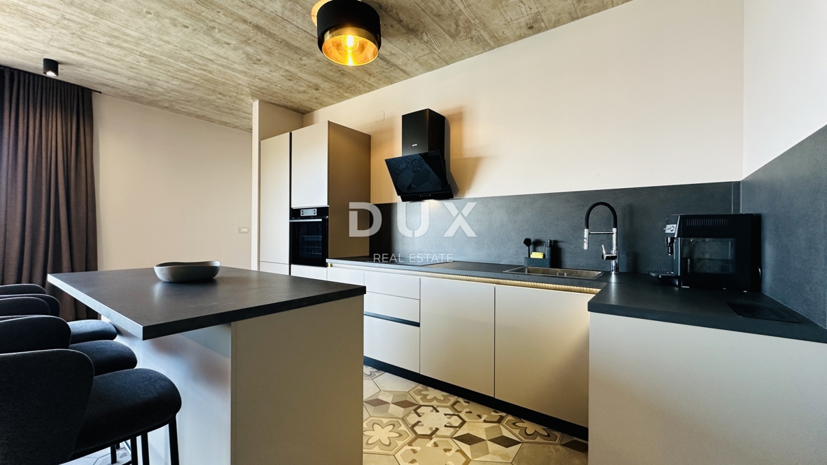 Hiša Poljane, Opatija - Okolica, 250m2