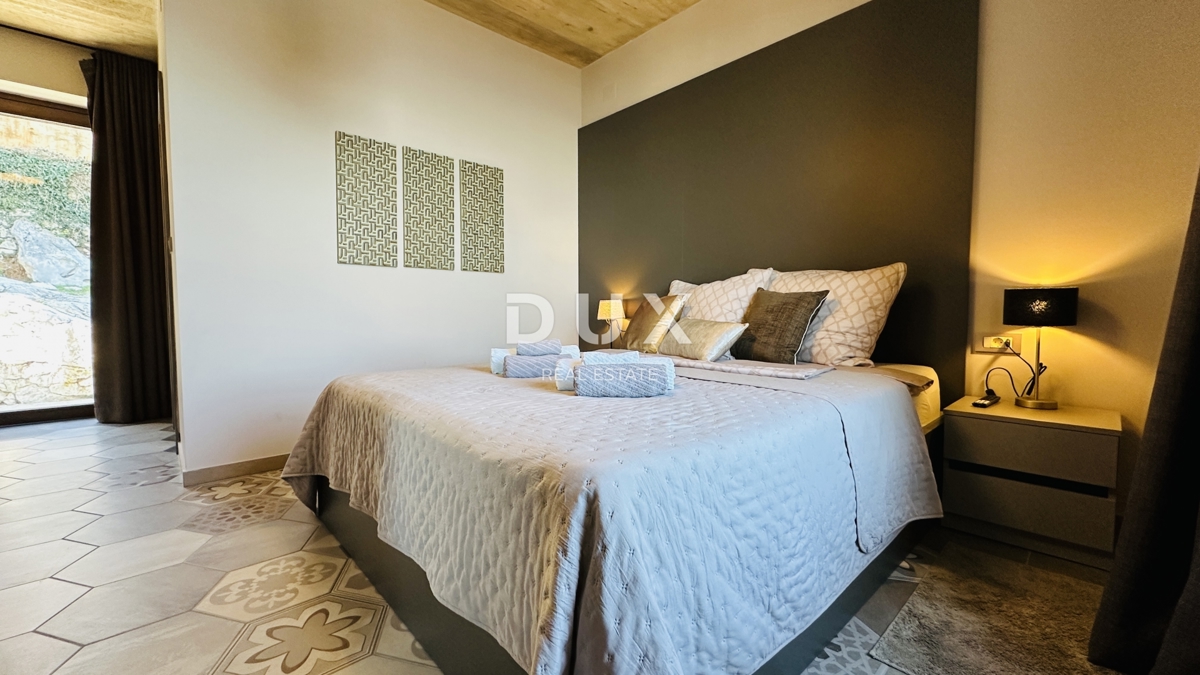 Hiša Poljane, Opatija - Okolica, 250m2