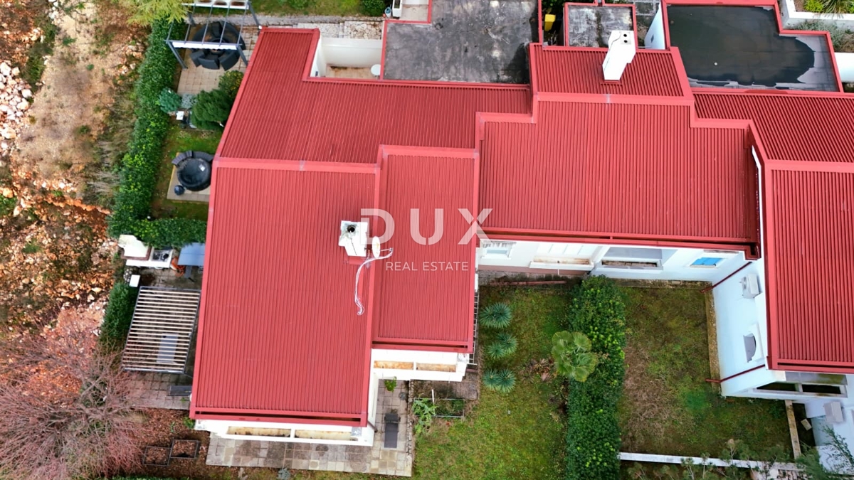 Hiša Njivice, Omišalj, 276m2