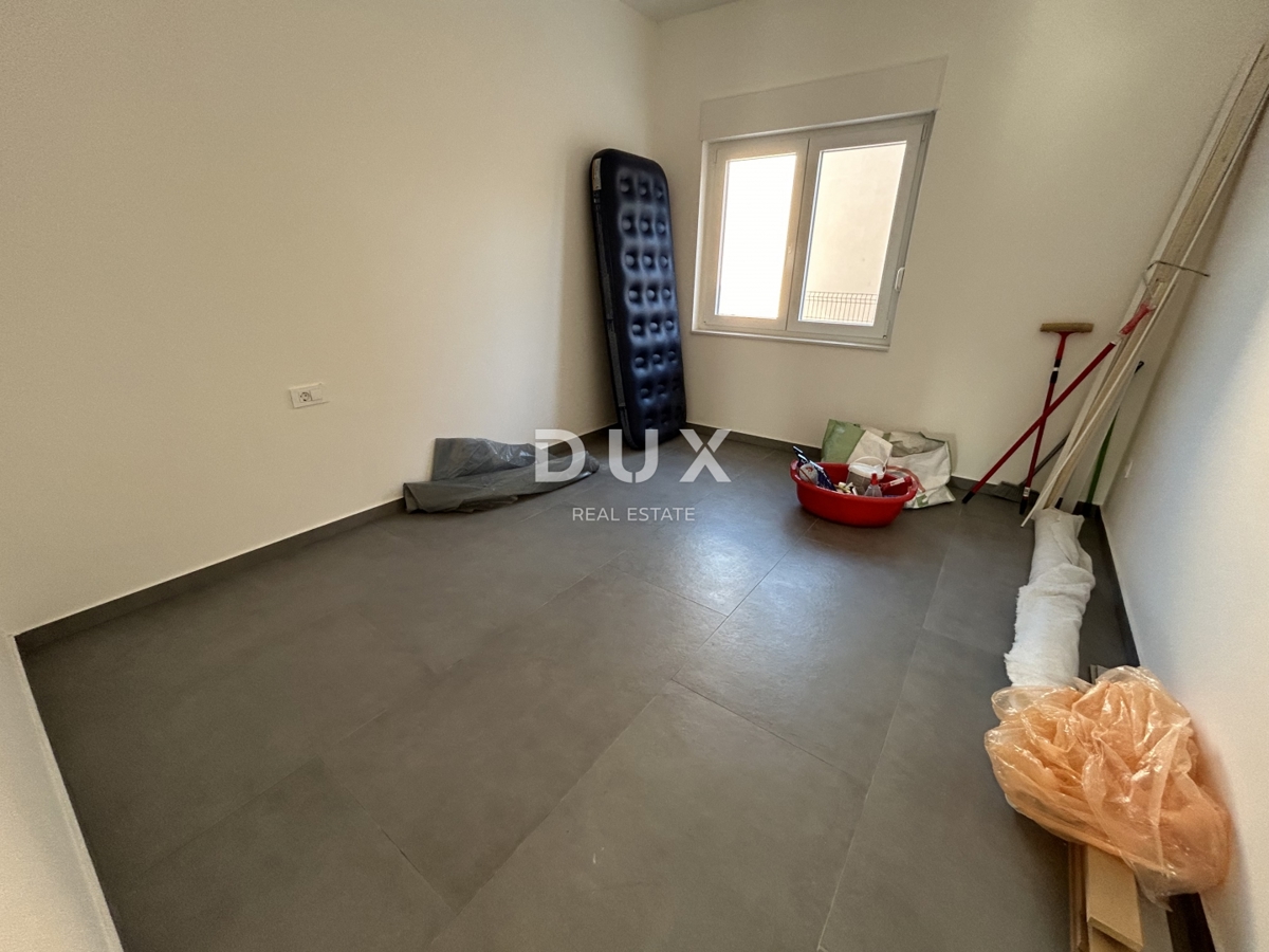 Stanovanje Jezera, Tisno, 125m2