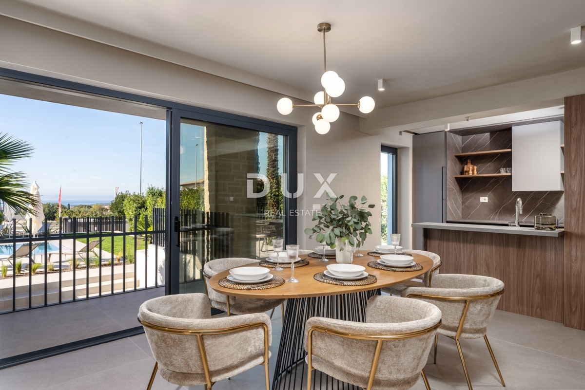 ISTRA, POREČ - Ekskluzivna vila, tri stanovanjske enote, luksuz ob morju