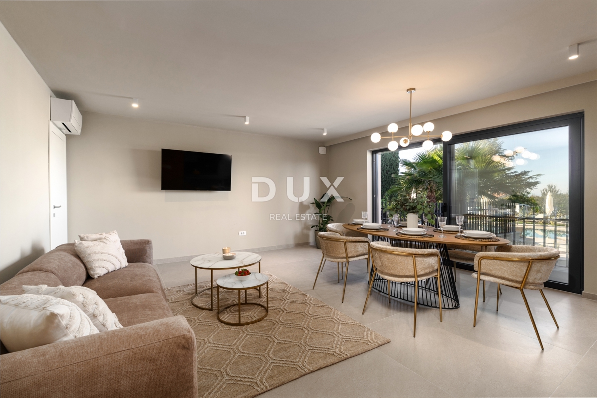 ISTRA, POREČ - Ekskluzivna vila, tri stanovanjske enote, luksuz ob morju