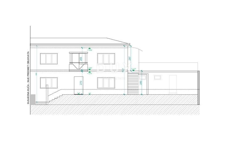 MATULJI, CENTER - pol samostojna hiša 310m2 s pogledom na morje + vrt 900m2