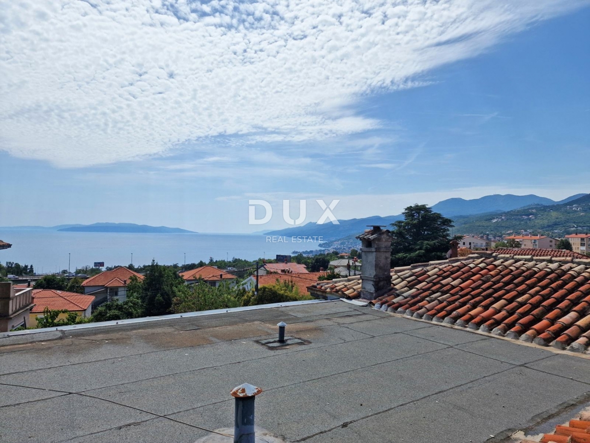 MATULJI, CENTER - pol samostojna hiša 310m2 s pogledom na morje + vrt 900m2