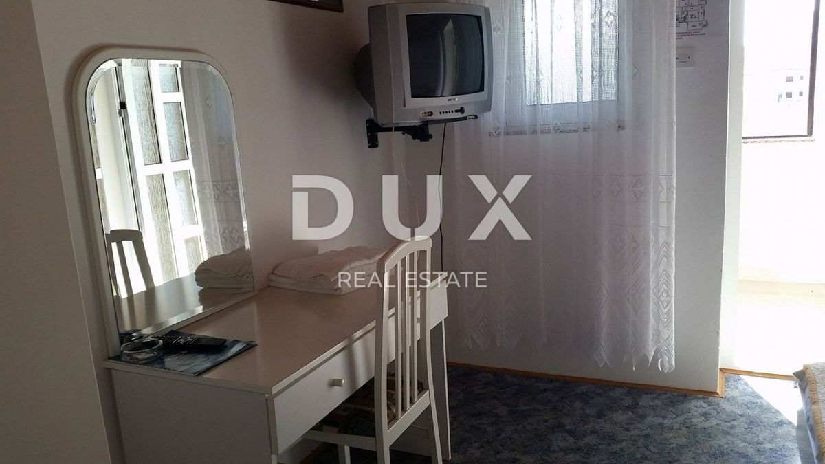 OTOK PAG, PAG - Prostoren hotel z dostopom do plaže