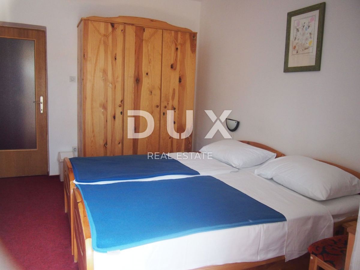 OTOK PAG, PAG - Prostoren hotel z dostopom do plaže