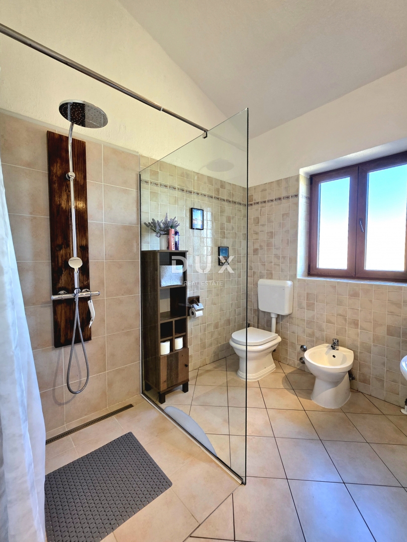 Hiša Svetvinčenat, 185m2