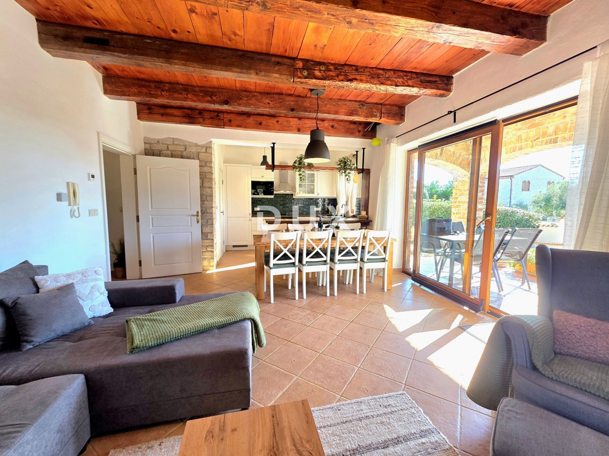 Hiša Svetvinčenat, 185m2