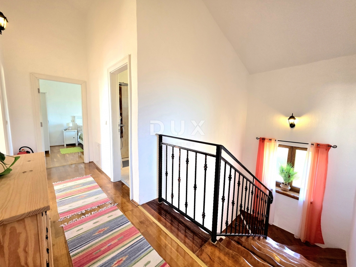 Hiša Svetvinčenat, 185m2