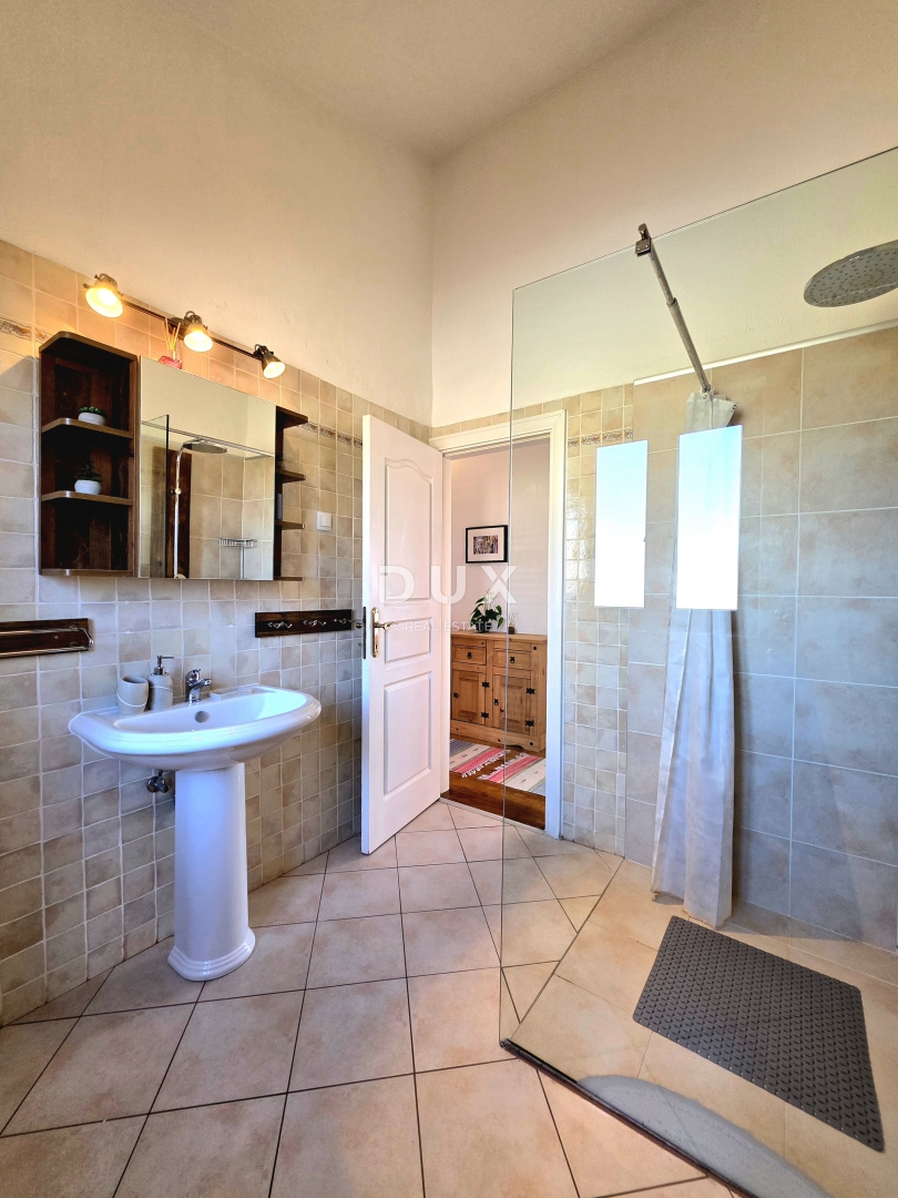 Hiša Svetvinčenat, 185m2