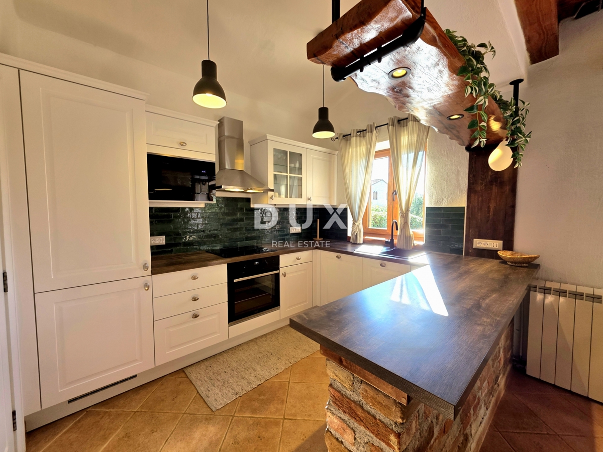 Hiša Svetvinčenat, 185m2