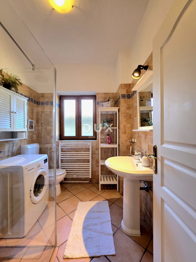 Hiša Svetvinčenat, 185m2