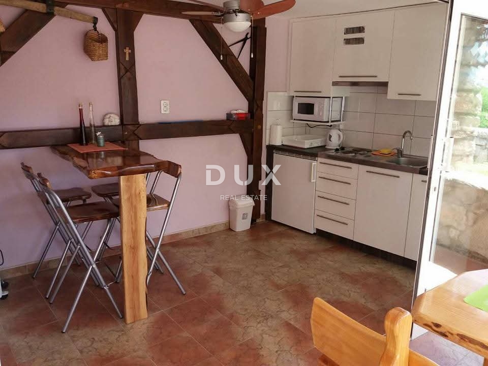 CRIKVENICA - samostojna hiša s pogledom na morje