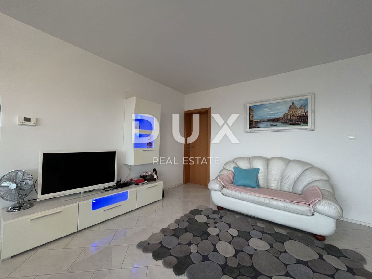 LOVRAN, DOBREĆ - Panoramski raj nad Kvarnerjem - stanovanje, ki vam bo vzelo dih