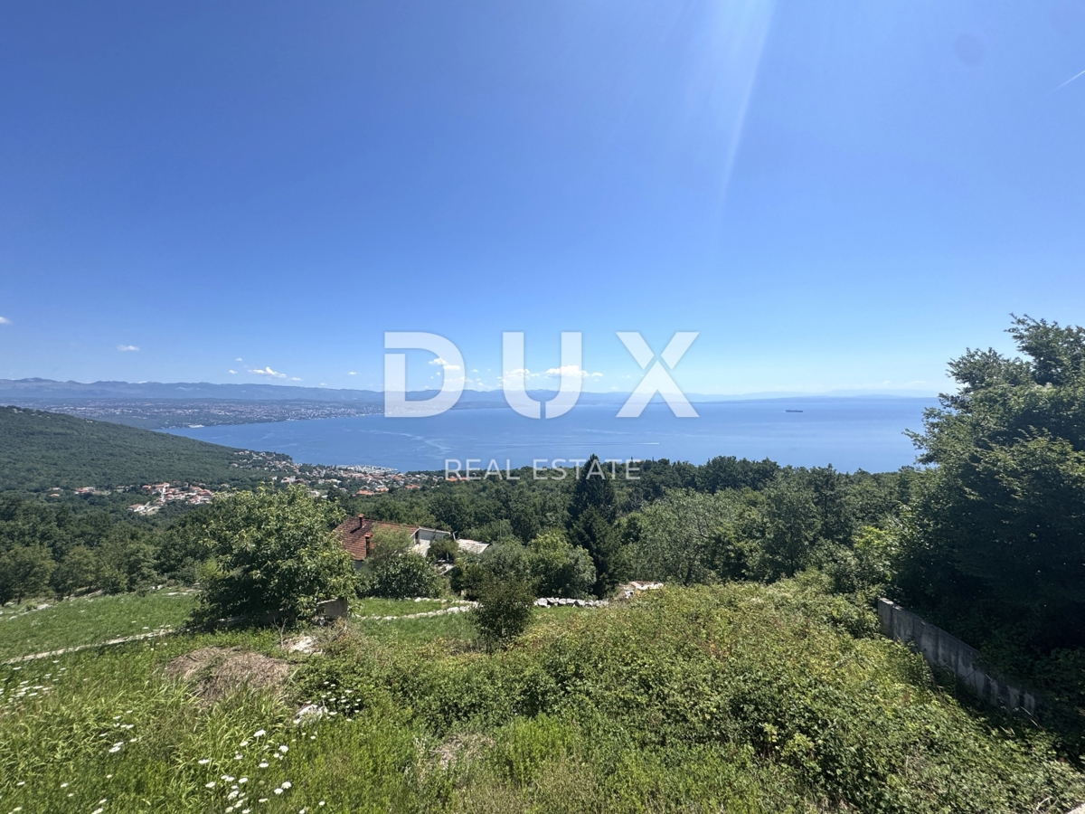LOVRAN, DOBREĆ - Panoramski raj nad Kvarnerjem - stanovanje, ki vam bo vzelo dih