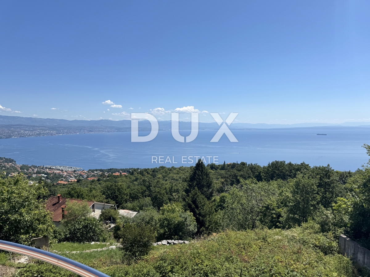 LOVRAN, DOBREĆ - Panoramski raj nad Kvarnerjem - stanovanje, ki vam bo vzelo dih