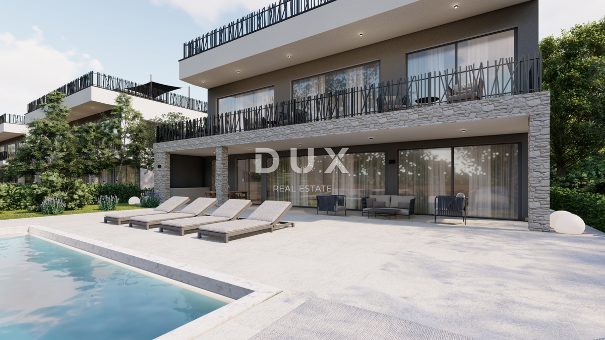 ISTRA, POREČ - Luksuzna hiša z bazenom le nekaj korakov od morja