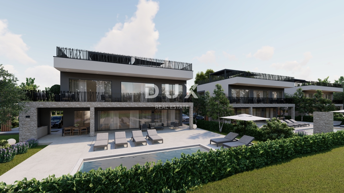 ISTRA, POREČ - Luksuzna hiša z bazenom le nekaj korakov od morja