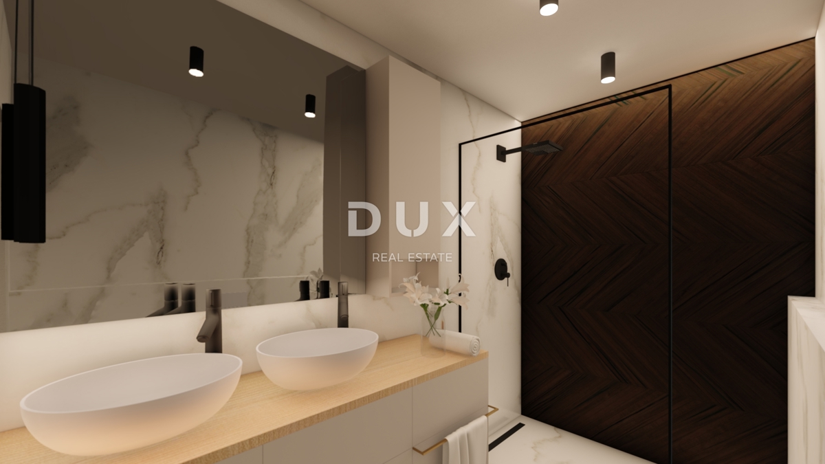 ISTRA, POREČ - Luksuzna hiša z bazenom le nekaj korakov od morja