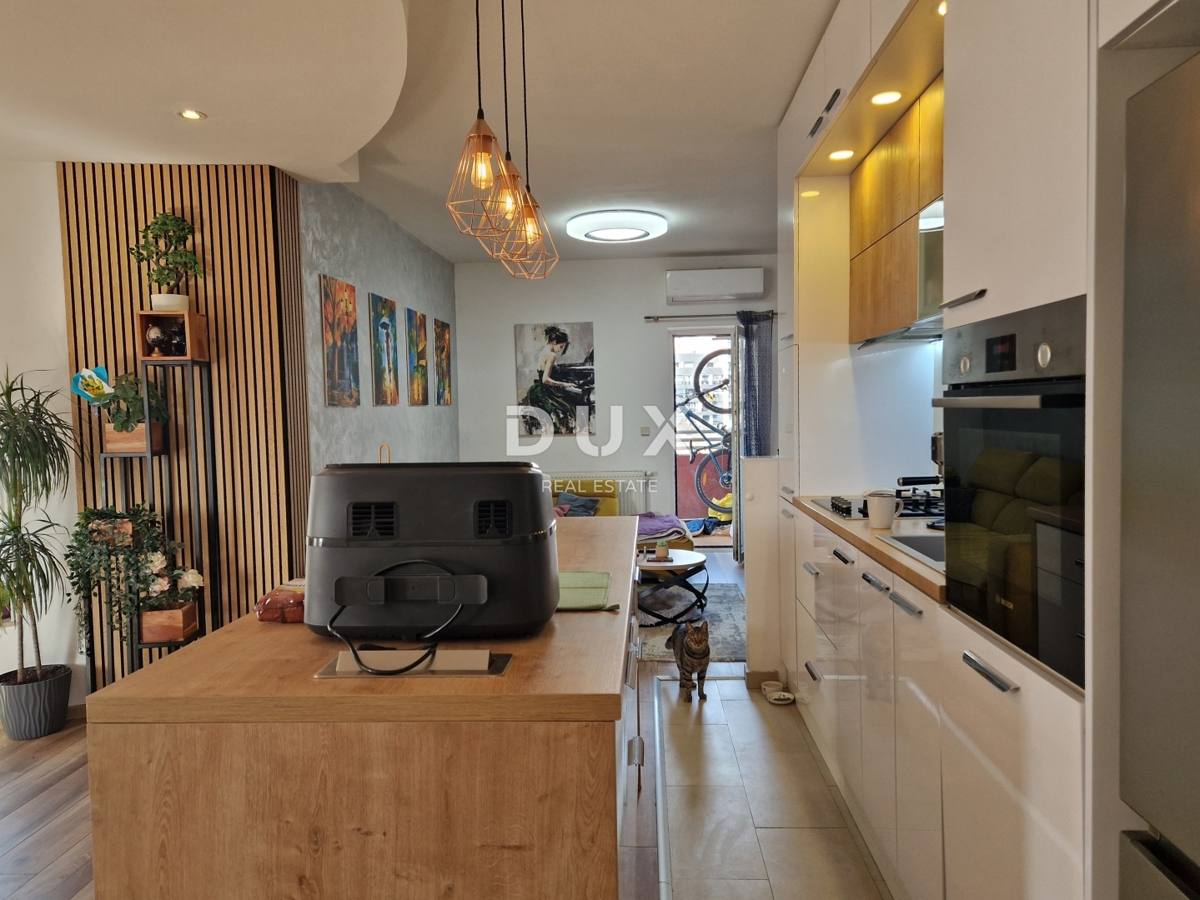 ZAGREB, LANIŠTE – Prostorno štirisobno družinsko stanovanje z dvema balkonoma