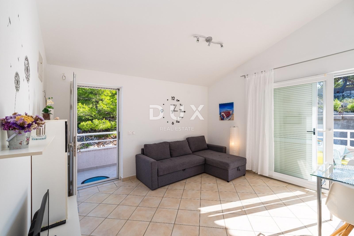 ZADAR, NOVIGRAD - Luksuzna vila s panoramskim pogledom na morje