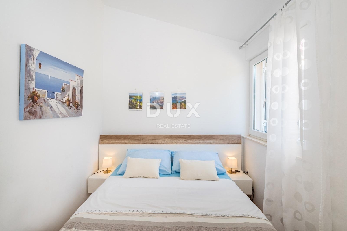 ZADAR, NOVIGRAD - Luksuzna vila s panoramskim pogledom na morje