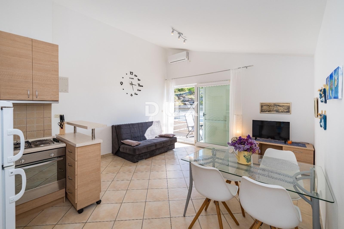 ZADAR, NOVIGRAD - Luksuzna vila s panoramskim pogledom na morje