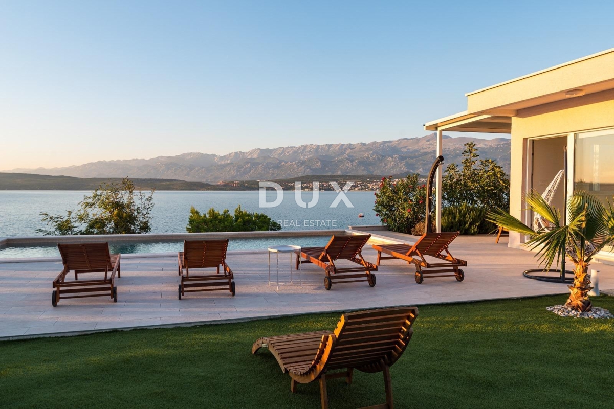 ZADAR, NOVIGRAD - Luksuzna vila s panoramskim pogledom na morje