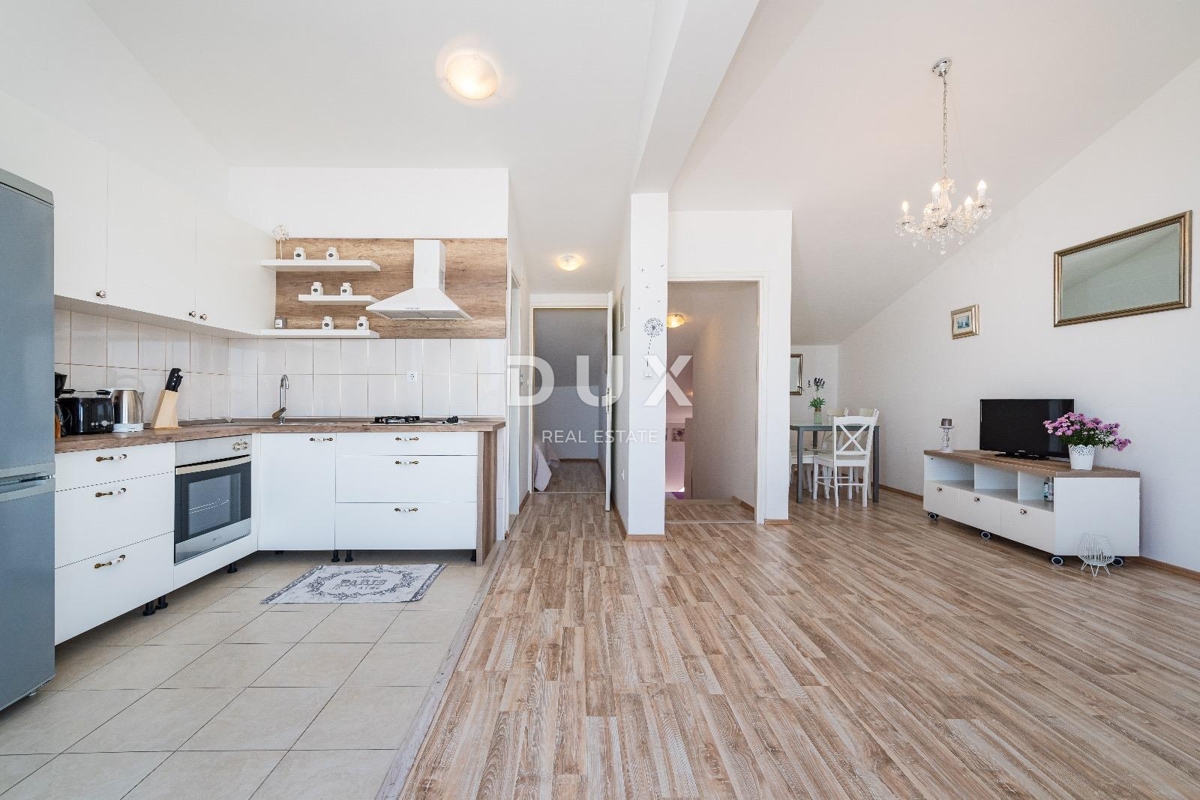 ZADAR, NOVIGRAD - Luksuzna vila s panoramskim pogledom na morje