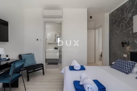 CRIKVNICA, ŠMRIKA - Luksuzna vila z bazenom in čudovitim pogledom na morje