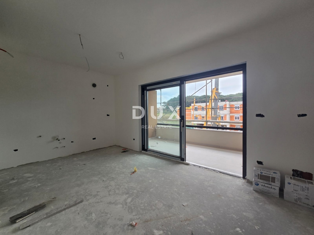 ISTRA, PULA - Stanovanje v novogradnji, frekventna lokacija