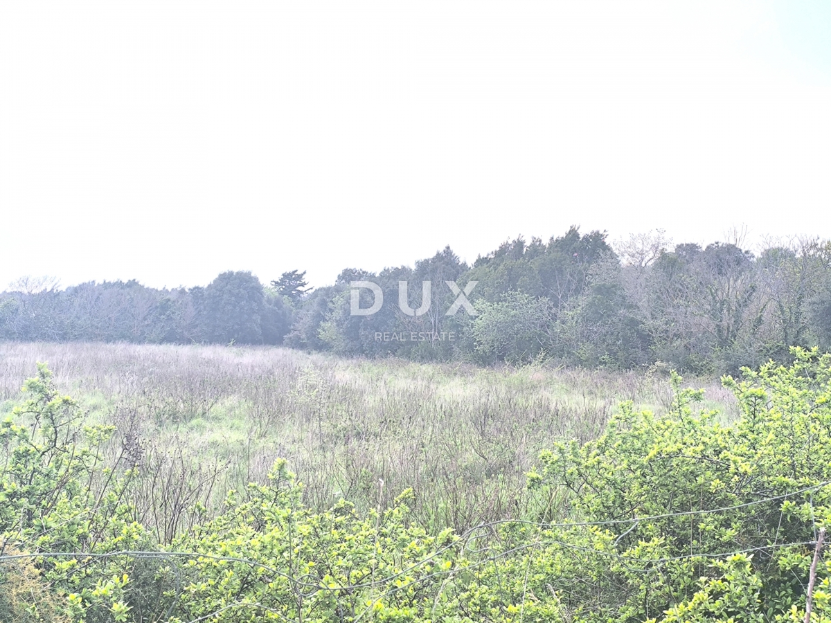 Zemljišče Premantura, Medulin, 1.010m2