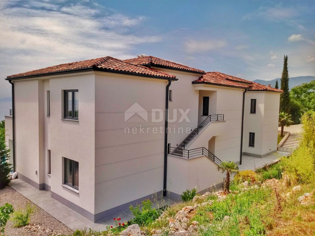 SRDOČI, MARTINKOVAC, BRESTOVICE - hiša/vila 400m2 + vrt 720m2