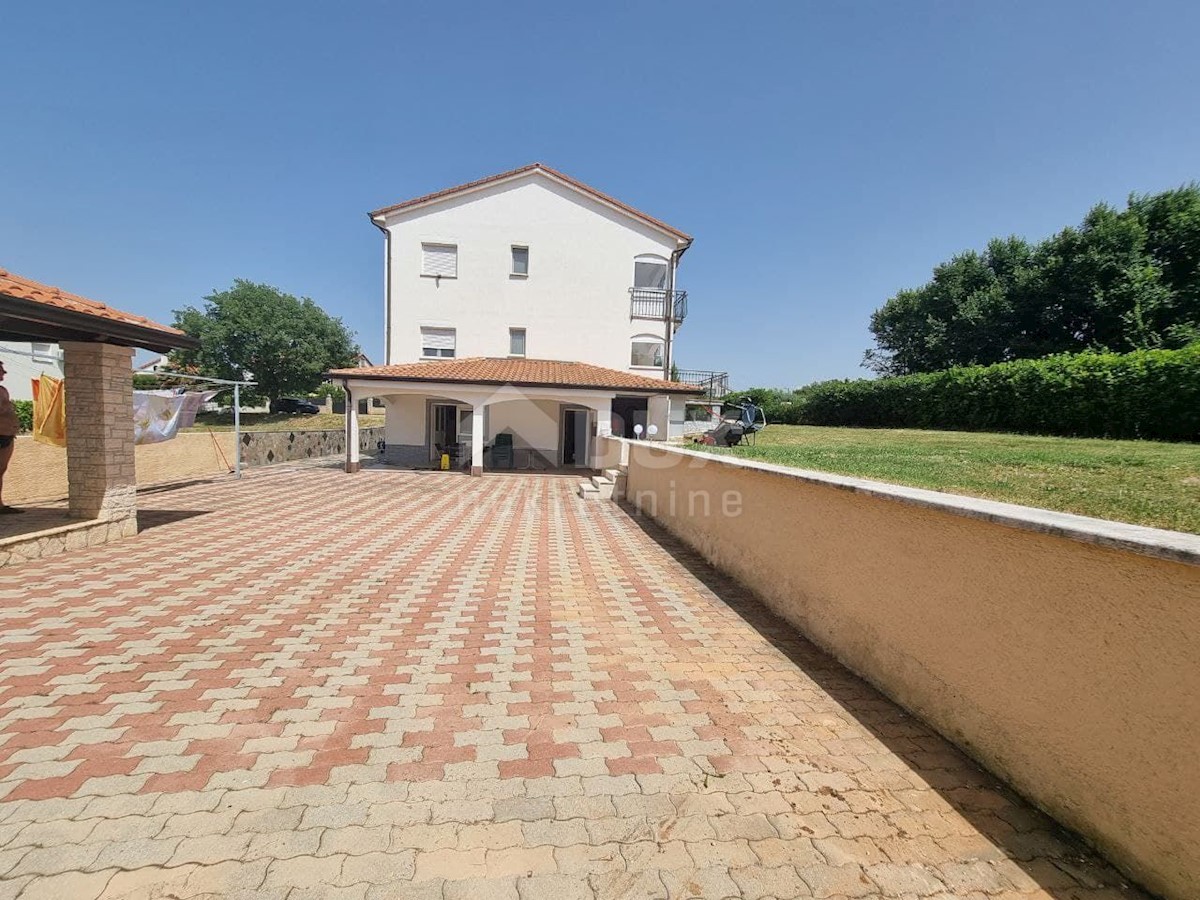 Poreč, 360m2