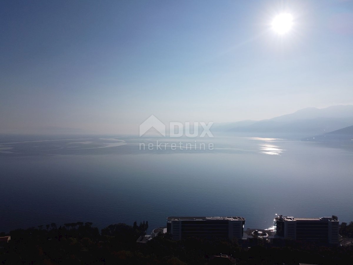 COSTABELLA, BIVIO- gradbeno zemljišče 3530m2 s pogledom na morje za družinsko hišo / vilo / stanovanjsko hišo - apartmaji - apartmaji / hiša za najem - počitnice z bazenom