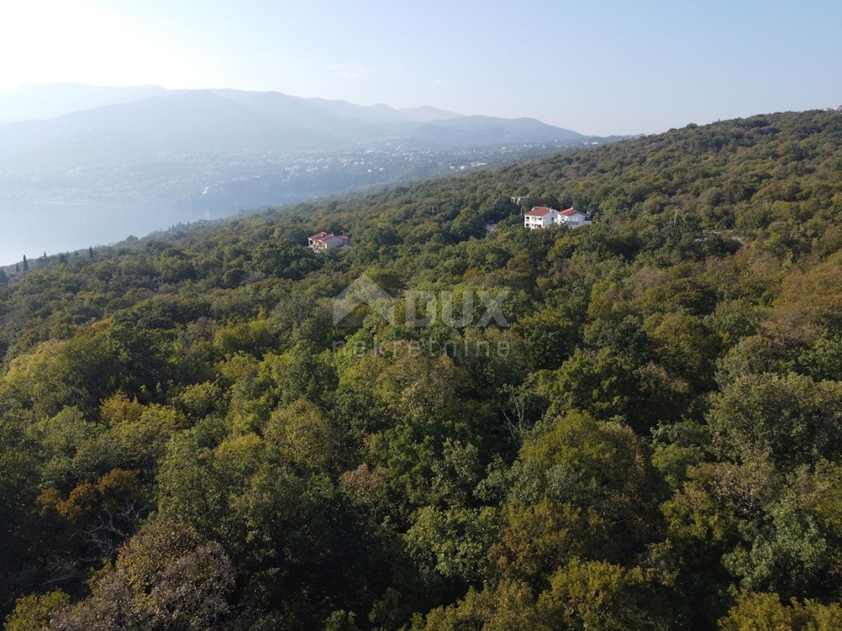 COSTABELLA, BIVIO- gradbeno zemljišče 3530m2 s pogledom na morje za družinsko hišo / vilo / stanovanjsko hišo - apartmaji - apartmaji / hiša za najem - počitnice z bazenom