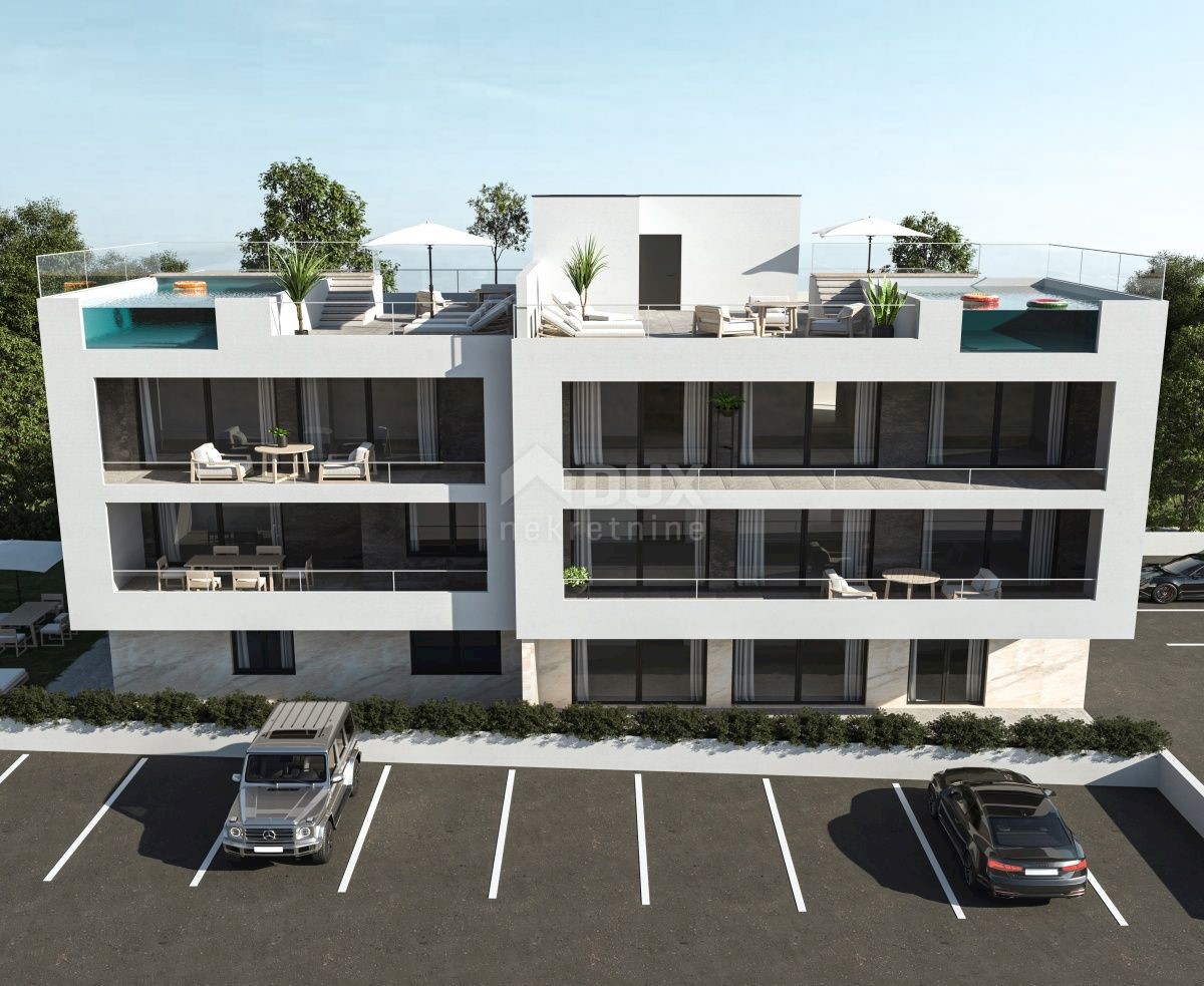 ZADAR, BIBINJE - penthouse z bazenom
