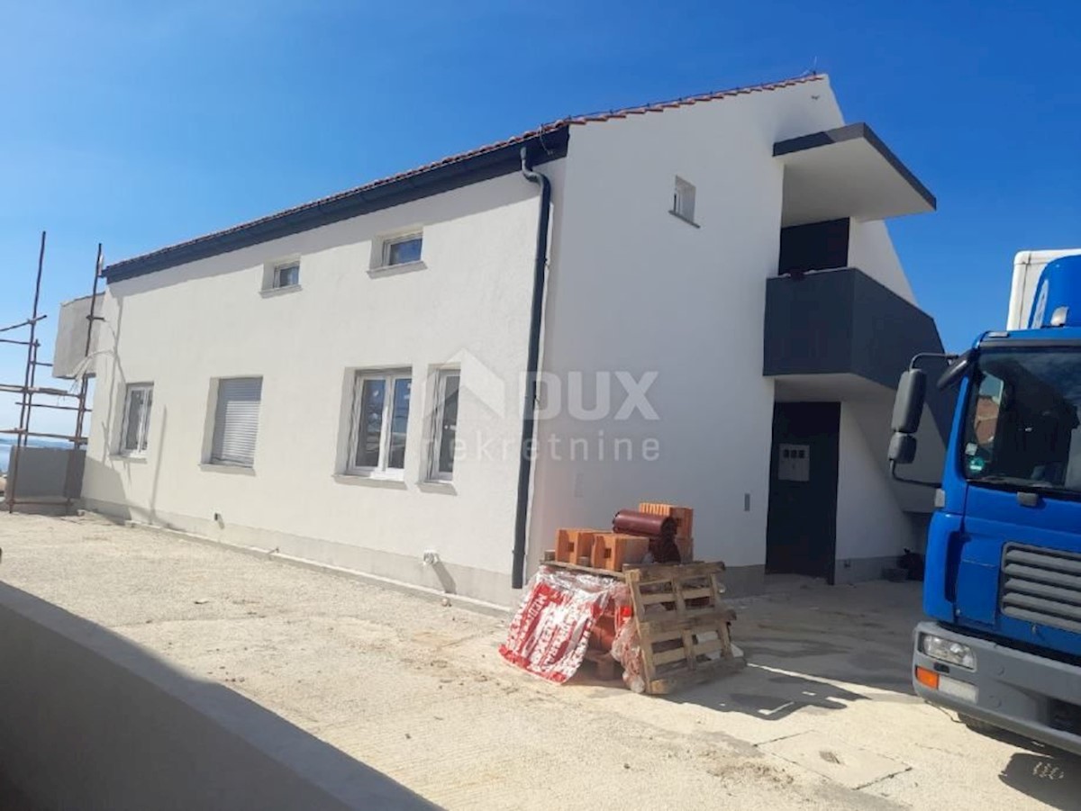 OTOK PAG, KOŠLJUN - apartmaji v novogradnji 100 m od morja