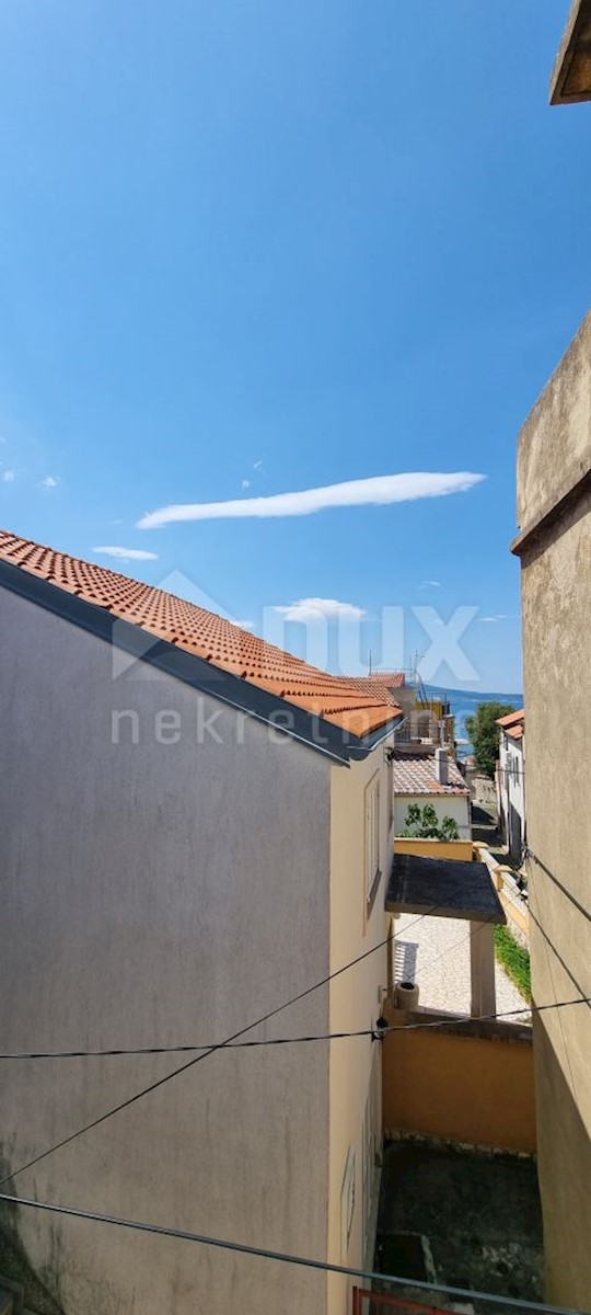 NOVI VINODOLSKI - hiša v centru