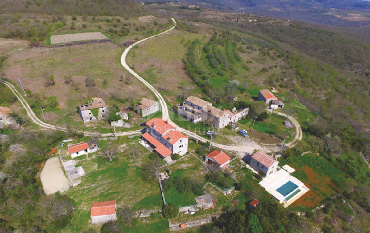 Grožnjan, 114.440m2