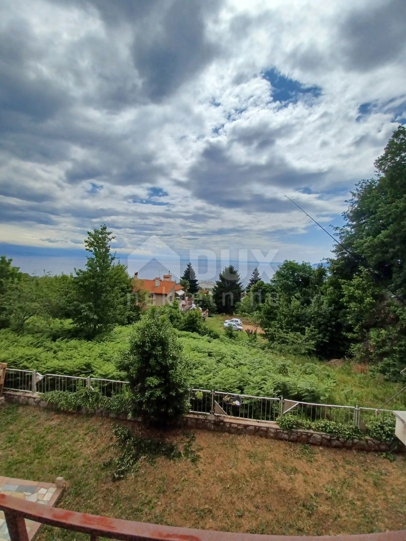 OPATIJA, LOVRAN - stanovanje 121m2 DB+3S s pogledom na morje + okolica 600m2