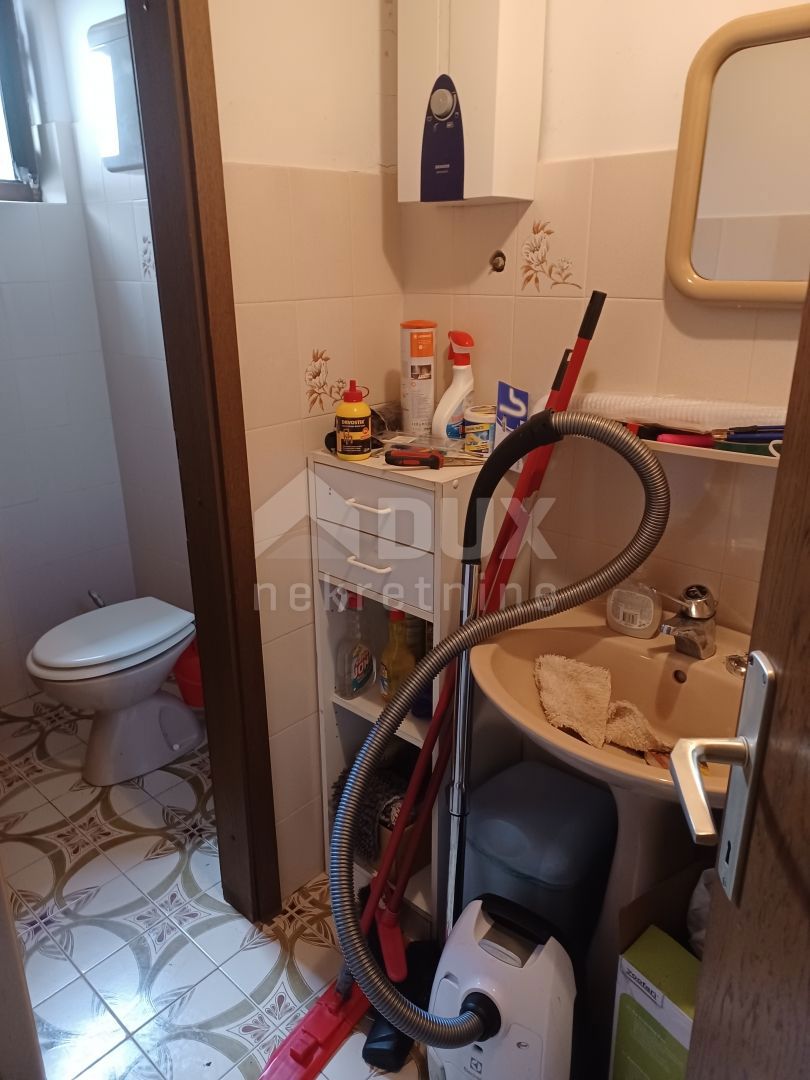 OPATIJA, LOVRAN - stanovanje 121m2 DB+3S s pogledom na morje + okolica 600m2