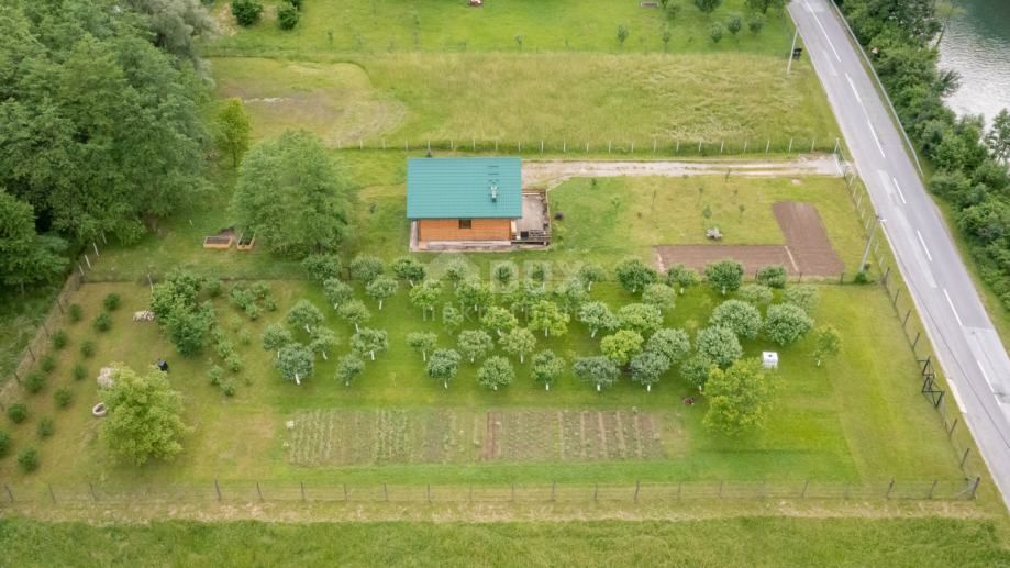 GORSKI KOTAR, BROD NA KUPI - Zazidljivo zemljišče 1960m2!