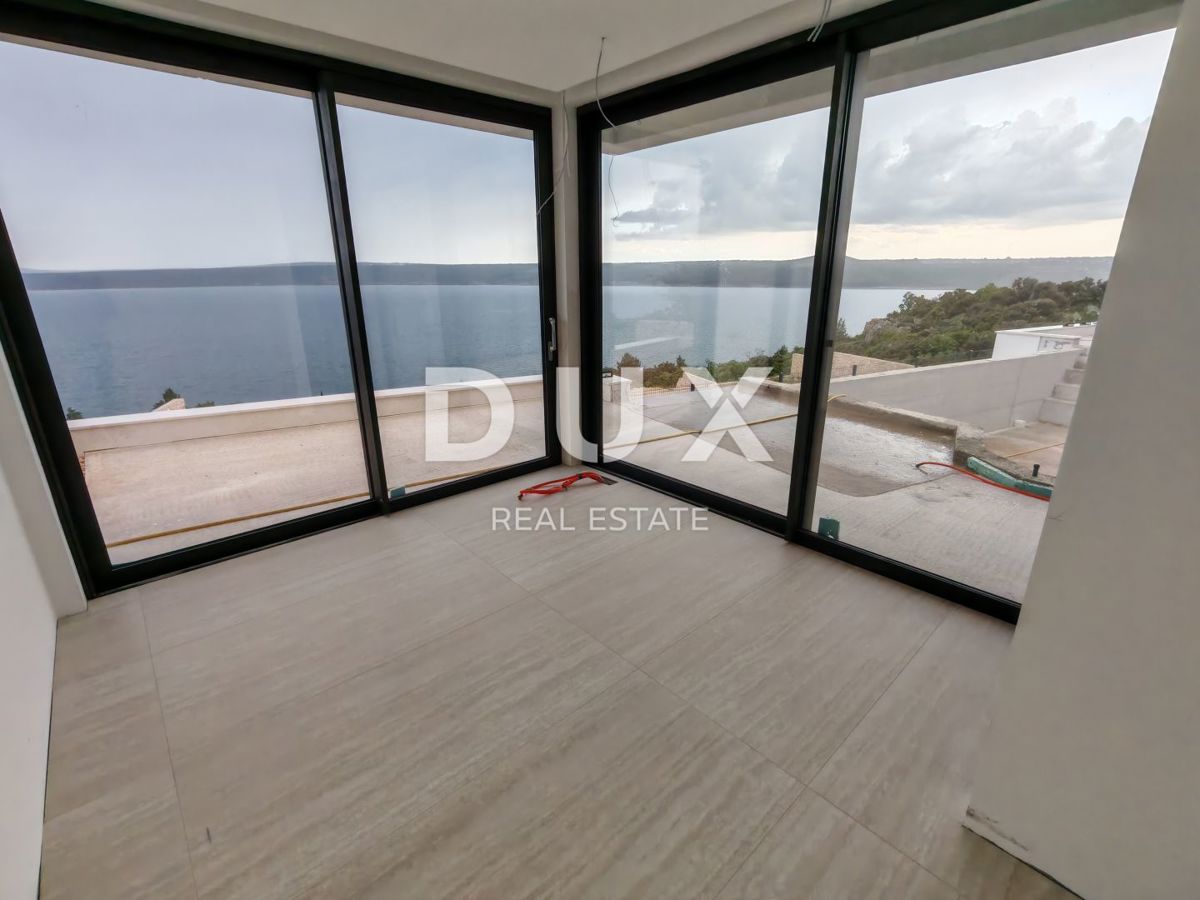 ZADAR, POSEDARJE - Očarljiva pritlična vila s panoramskim pogledom na morje!