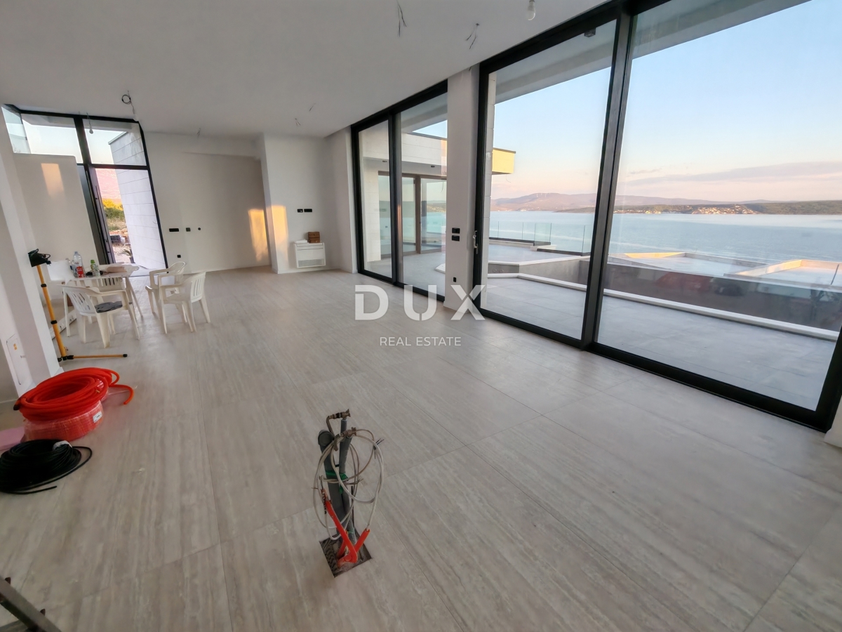 ZADAR, POSEDARJE - Očarljiva pritlična vila s panoramskim pogledom na morje!